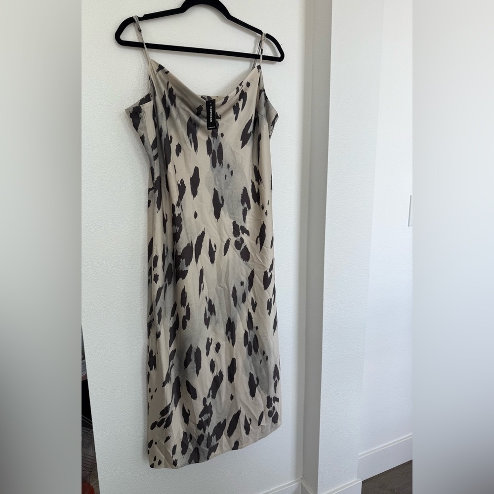 Express Tan Midi Dress with Cowl Neck and Cap Sleeves - Picture 2 of 7